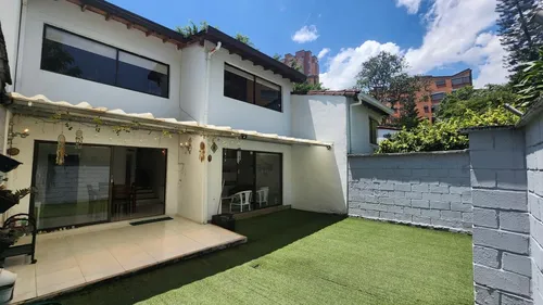 Casa En Venta En Poblado-los Gonzáles. Cod V12074