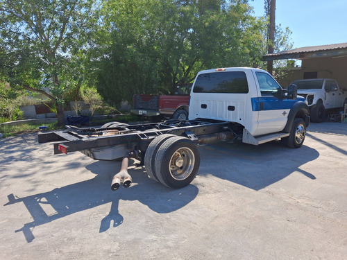 F450 Con Motor Diésel 6.7 4x4 Con Transmisión Automática