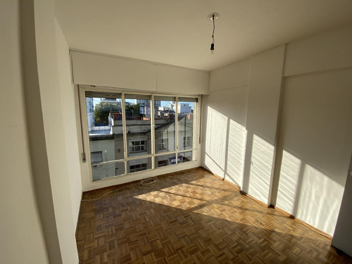 Alquilo Apartamento De 1 Dormitorio En Cordon