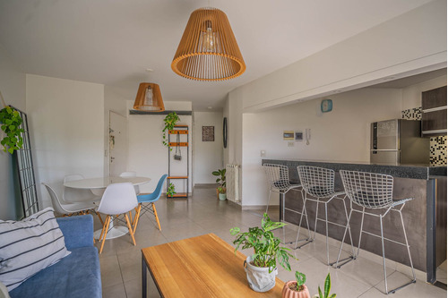 En Venta. El Talar De Martinez. 3 Ambs. Quincho Y Terraza Propios. Cochera.