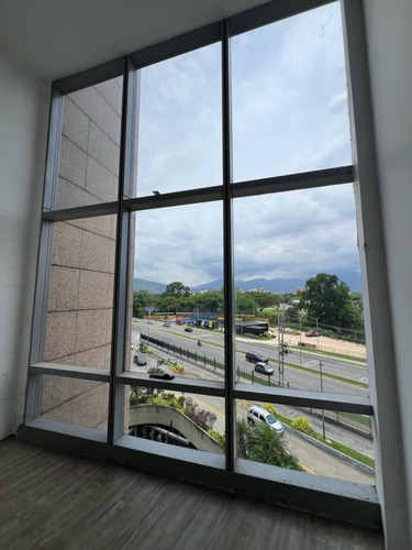Oficina En Venta En World Trader Center (hesperia), Valencia, Carabobo, Ja