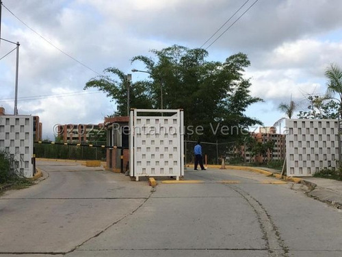 Imagen 1 de 10 de Apartamento En Venta En Obra Limpia En El Conjunto Residencial, Los Naranjos Humboldt, Lomas Del Sol, Caracas, Codigo: Mvg 22-23323