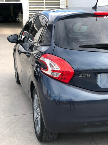 Peugeot 208 Feline 1.6 Pack - 2014 - Negro
