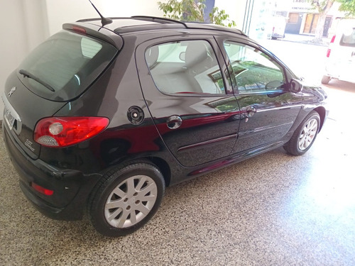 Peugeot 207 1.6 Xt