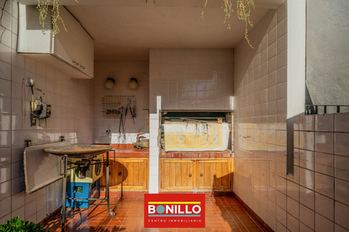 Casa 5 Ambientes En Venta Agronomía