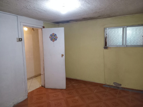 Casa Con Estacionamiento En Comuna Pedro Aguirre Cerda