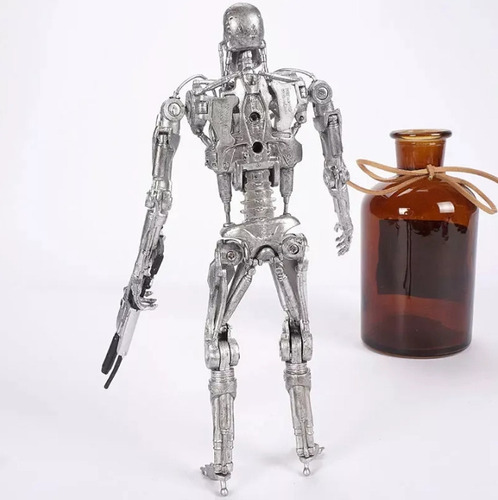 Figura De Acción Neca Terminator 2 T-800 Endoskeleton Arnold
