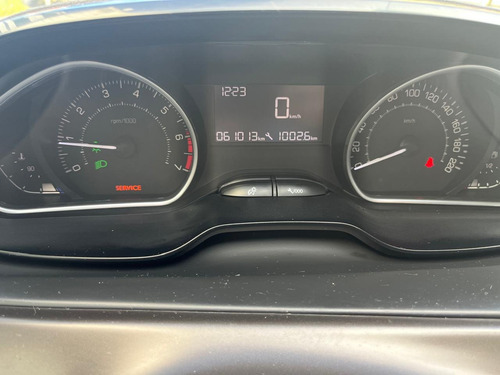 Peugeot 2008 1.6 Feline