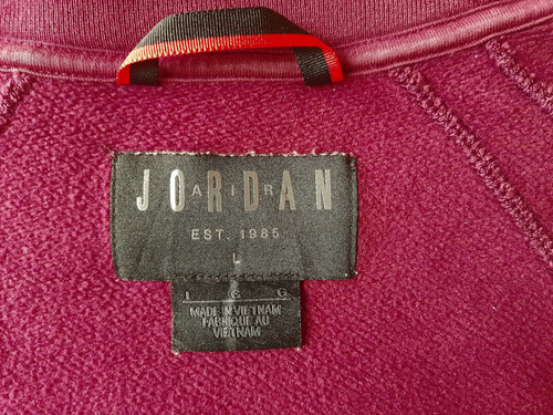 Buzo Nike Jordan Talle L (Usado)