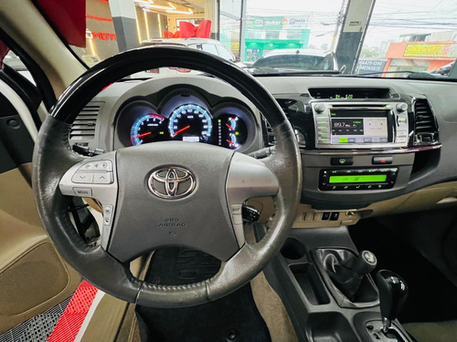 Toyota Hilux 3.0 Srv Cab. Dupla 4x4 Aut. 4p