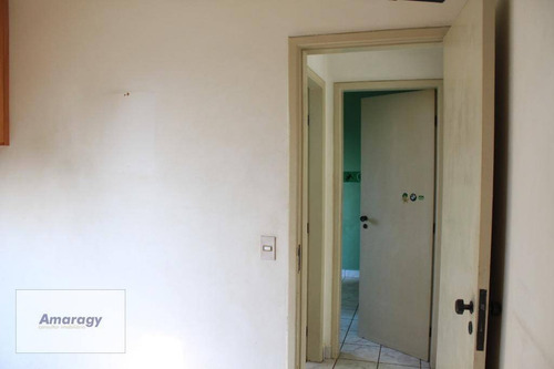 Imagem 30 de 30 de Excelente Apartamento De Dois Dormitórios E Duas Garagens - Único Dono - Ap0002