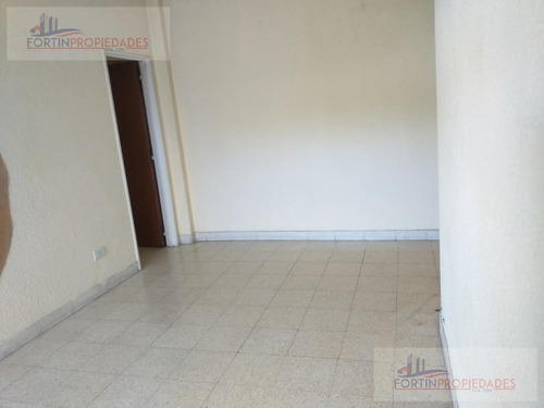 Imagen 3 de 9 de Departamento - Barrio Norte