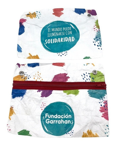 Imagen 3 de 3 de Eco Cartuchera Blanca Con Manchas - Fundación Garrahan - E
