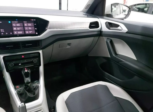 Imagen 10 de 25 de Volkswagen T-cross Highline 200 Tsi At Entrega Inm. 0km Gp