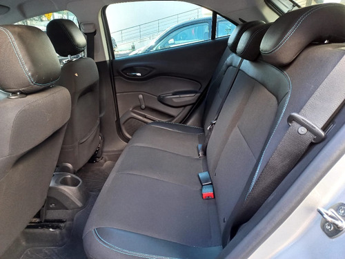 Imagen 2 de 15 de Chevrolet Onix Lt 2018 Pocos Km Con Cam Y Llantas Hmc
