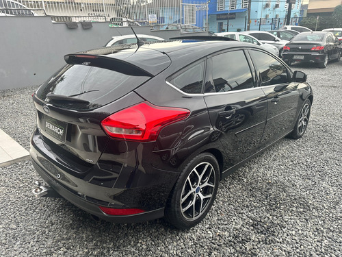Ford Focus 2.0 Titanium Flex Powershift 5p