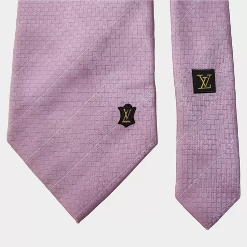 Corbata de seda geométrica rosa claro para hombre Louis Vuitton LV -  abierta en caja