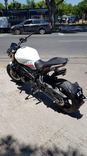 Imagen 11 de 16 de Benelli 752s Naked Brembo/marzocchi Agrobikes Prend Bbva 12c