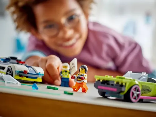 Carro de polícia Lego City 60415 e poderoso carro esportivo