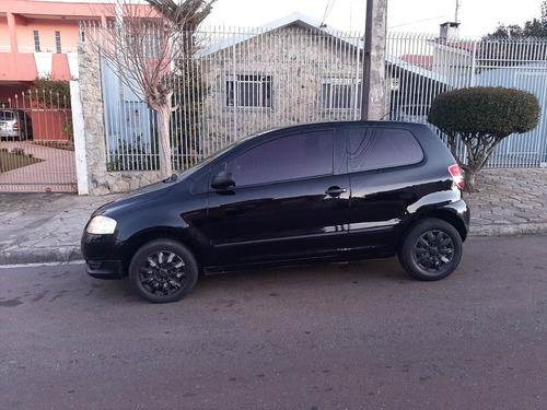 Imagem 1 de 12 de Volkswagem Fox Route 1.0 2009