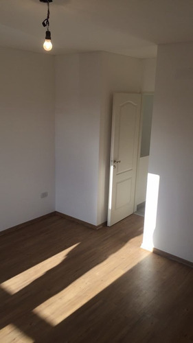 Imagen 9 de 14 de Excelente Triplex A Estrenar En Ituzaingo Norte