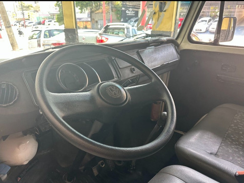 Volkswagen Kombi 1.4 MI STD LOTAÇÃO 8V FLEX 3P MANUAL