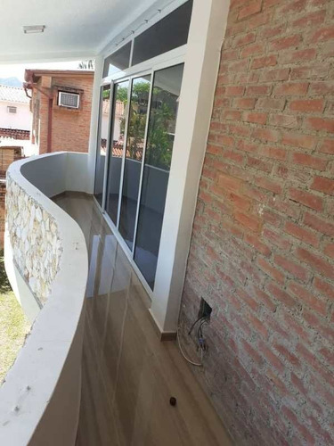 Imagen 9 de 10 de Hermosa Casa En Urb. Prebo Ii Valencia Inc-058