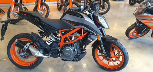 Imagen 2 de 20 de Ktm Duke 390 0km 2023 C U O T A S 0% S O L O D N I Stock