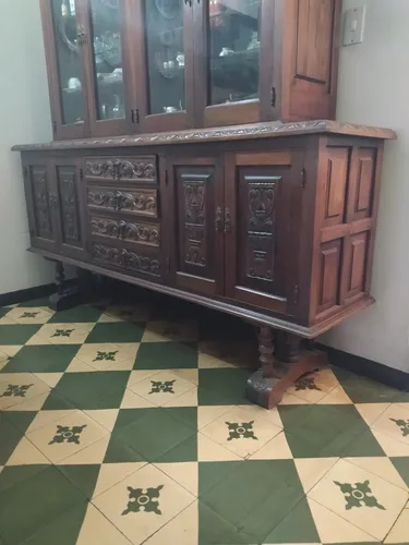 Vitrina Para Comedor En Caoba (Usado)