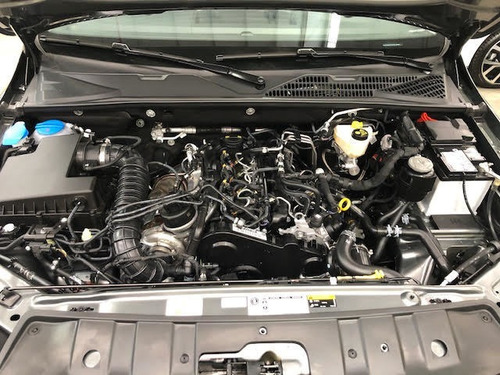 Imagen 7 de 25 de Volkswagen Amarok 2.0 Comfortline 180cv Automatico 4x2 Rt A1