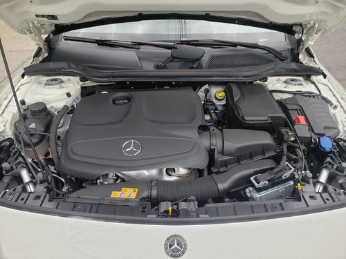 Imagen 13 de 14 de Mercedes-benz Clase Gla 2018 1.6 200 Cgi At
