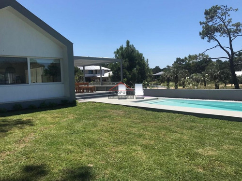 Casa A Estrena En Jose Ignacio- Ref: 4718