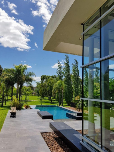 Imagen 5 de 30 de Casa En Venta En Castores 1, Nordelta, Lote Interno A Bosque