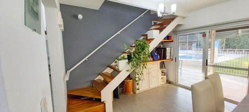 Venta Casa 5 Amb, Pileta, Galeria - Barrio Manzanares Chico Apto Crédito