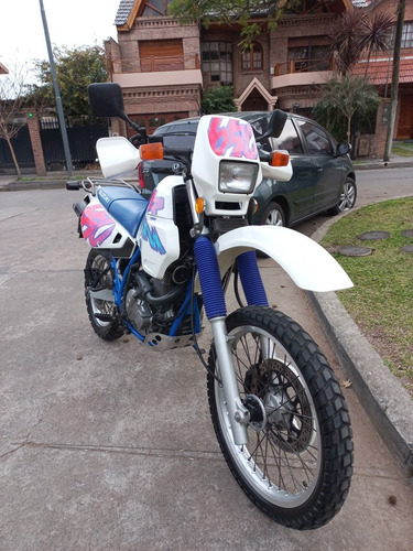 Imagen 1 de 15 de Suzuki Dr 650
