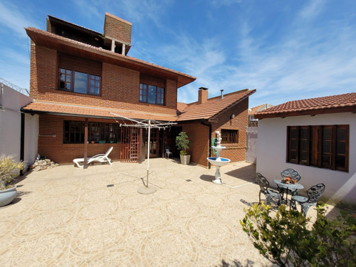 Casa En Las Colinas P.ramos