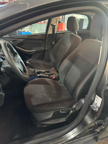Ford Focus III 1.6 Sedan S