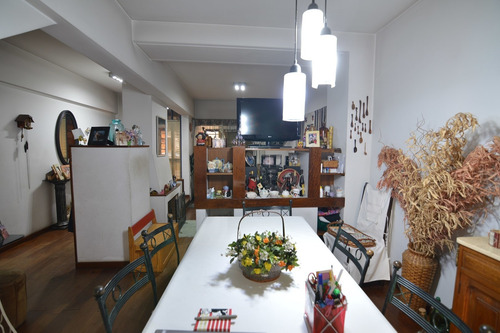 Imagen 9 de 30 de Casa Con Patio C/ Parrilla Y Terraza En Flores, Capital Federal, Buenos Aires