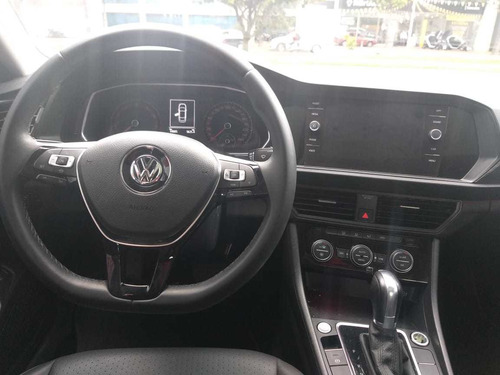Volkswagen Jetta Highline At 1.4 Turbo