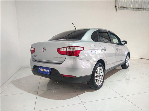 Imagem 3 de 14 de Fiat Grand Siena 1.6 Mpi Essence 16v