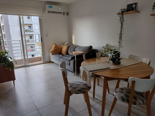 Imagen 6 de 14 de Departamento En Venta En Moron Norte