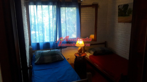 Excelente Ubicacion Para Vivir Todo El Año! Casa En Venta Zona De Playa Mansa Cerca De La Playa- Ref: 5601