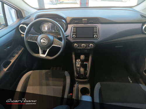 Nissan Versa Advance Automatico