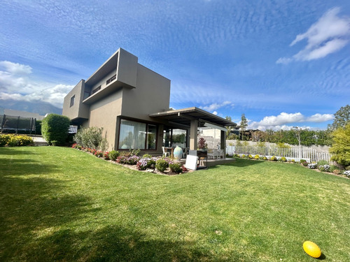 Ojo ¡¡¡bajó De Precio!!! Casa Mediterránea Con Quincho!