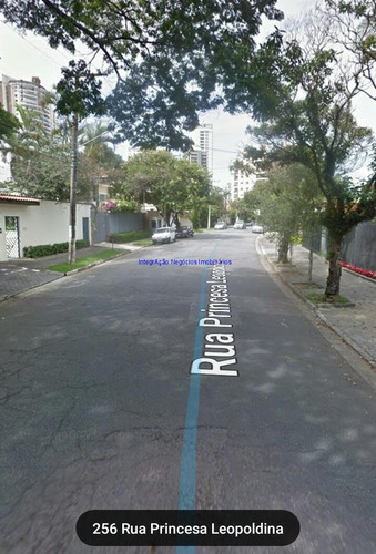 Imagem 7 de 12 de O Terreno Possui 974m2 Com A Frente De28m2. Oportunidade Sem Igual De Terreno Com 974m2 No Alto Da Lapa, Área Residencial Com Excelentes Construções - 19110802 - 34615838