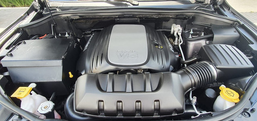 Imagen 10 de 15 de Jeep Grand Cherokee 2020 5.7 V8 Limited Lujo Advance 4x4 At
