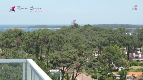 Venta De Apartamento De 1 Dormitorio Y Medio En Edifcio Yoo Punta Del Este 