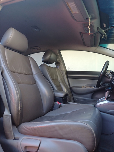 Honda Civic 1.8 Exs At