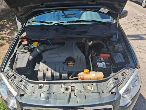 Fiat Siena 1.8 Hlx Flex Dualogic 4p