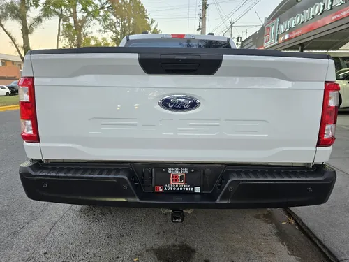 Ford F-150 5.0L Xl Doble Cabina V8 4X4 At